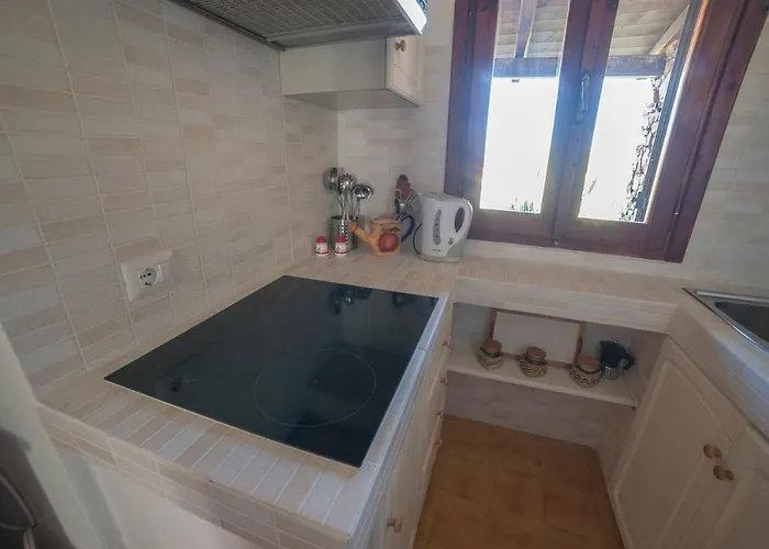 Дом отдыха Lilly Ольбия